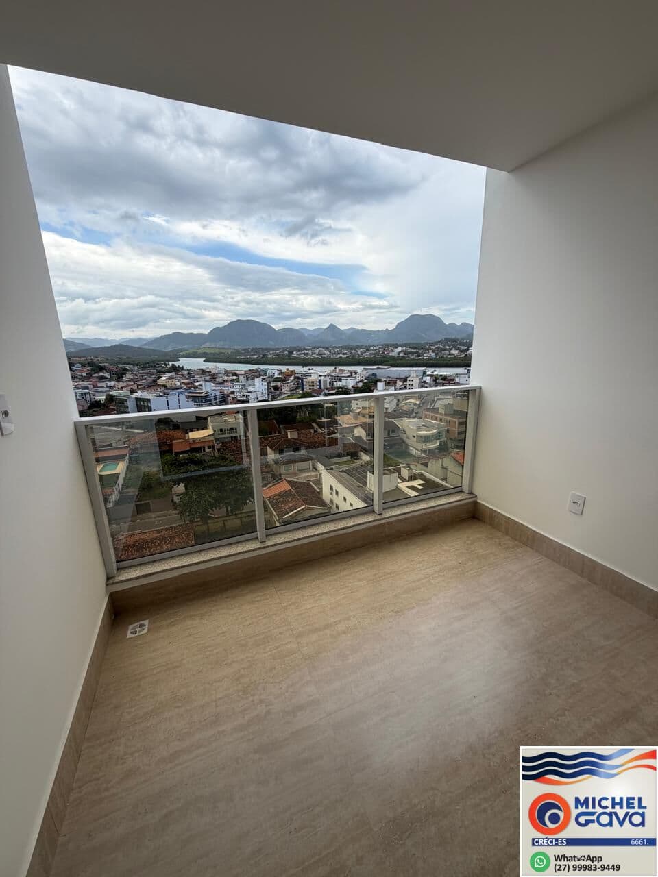 🌊 Oportunidade: Vista Mar de Tirar o Fôlego no13º Andar!