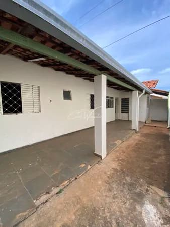 Casa compacta com conforto e praticidade