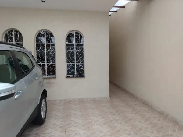 Sobrado em Santo André - Parque Jaçatuba