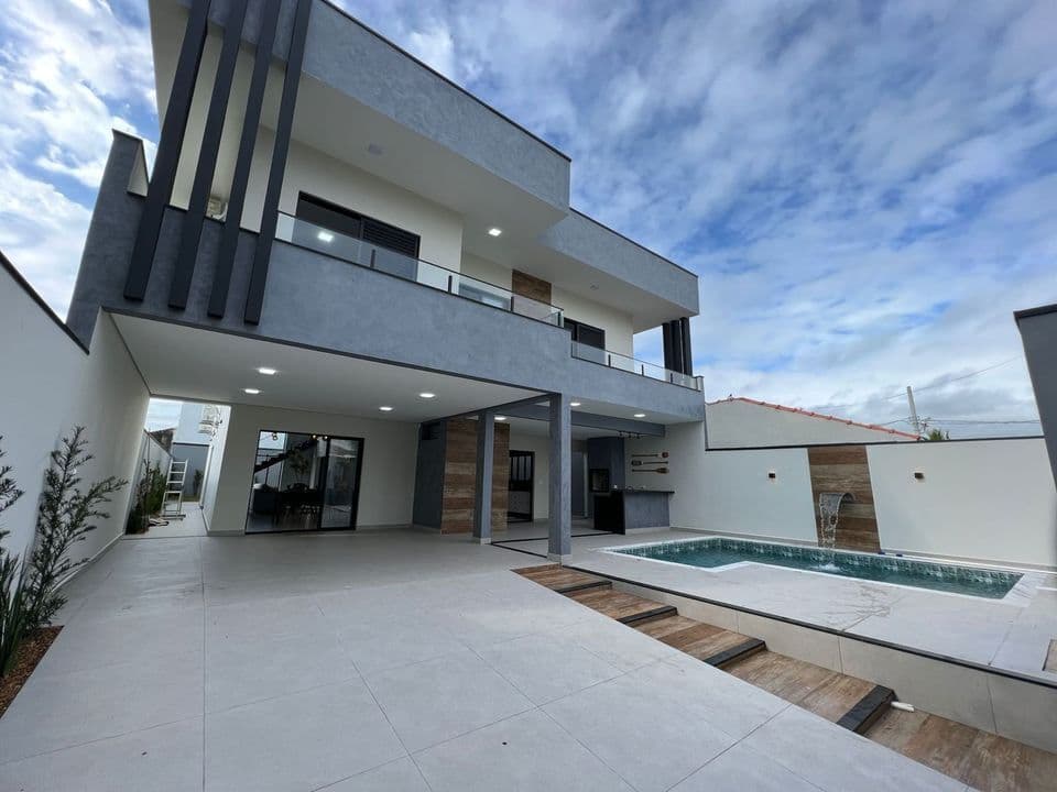 Sobrado em Peruíbe - Cidade Nova Peruíbe