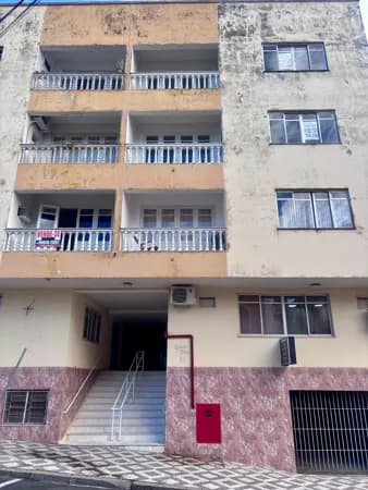 Apartamento-Padrao-para-Aluguel-em-Centro-Tubarao-SC