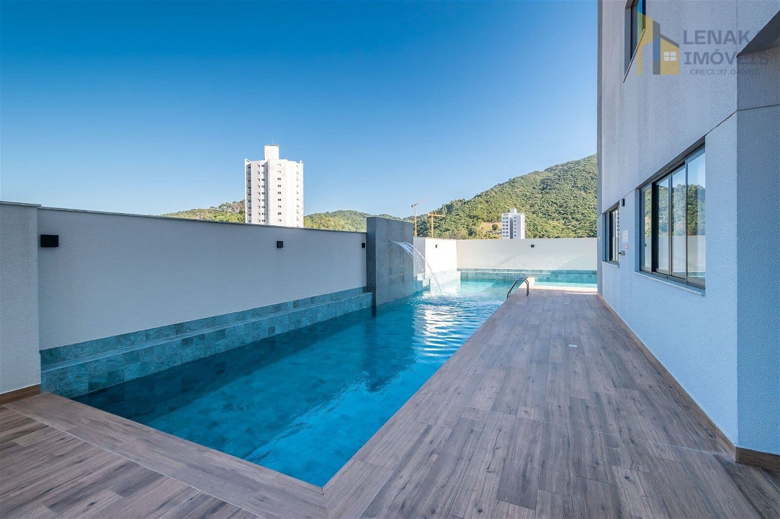 Apartamento Mobiliado Alto Padrão 2 Suítes Fazenda - Itajaí