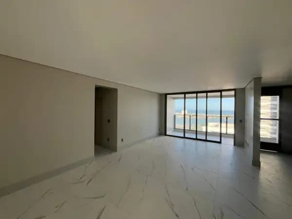 Apartamento à venda no bairro Centro em Itajaí/SC
