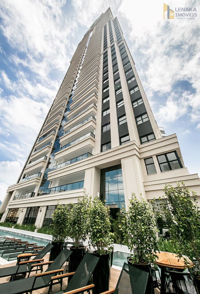 Apartamento 4 Suítes com Hidro à Venda em Itapema – 180m²