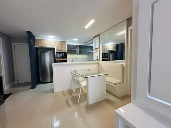 Apartamento à venda no bairro Praia dos Amores em Balneário Camboriú/SC