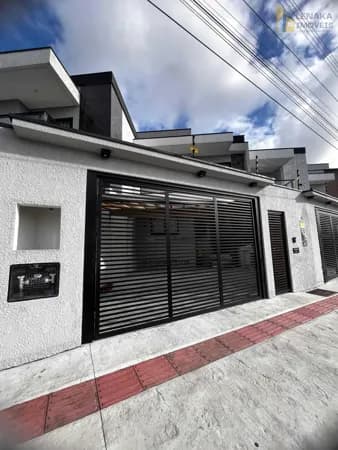 Sobrado 4 quartos Parte Alta do Cordeiros Itajaí