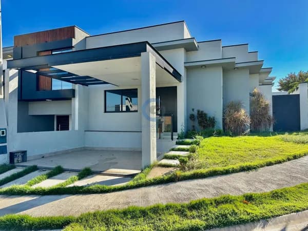 Casa no condomínio Jardim dos Império - Vila Rica