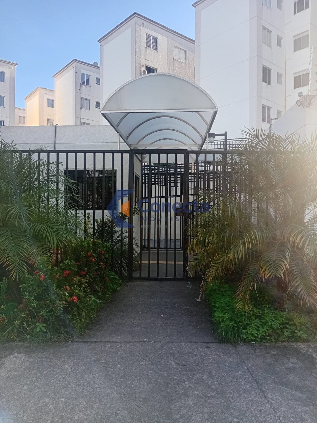 Apartamento no Condomínio Casa Branca II próximo a Estação Pirajá Salvador/BA