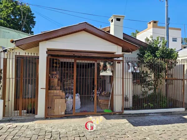 Casa Mista em Desvio Rizzo, Caxias do Sul/RS