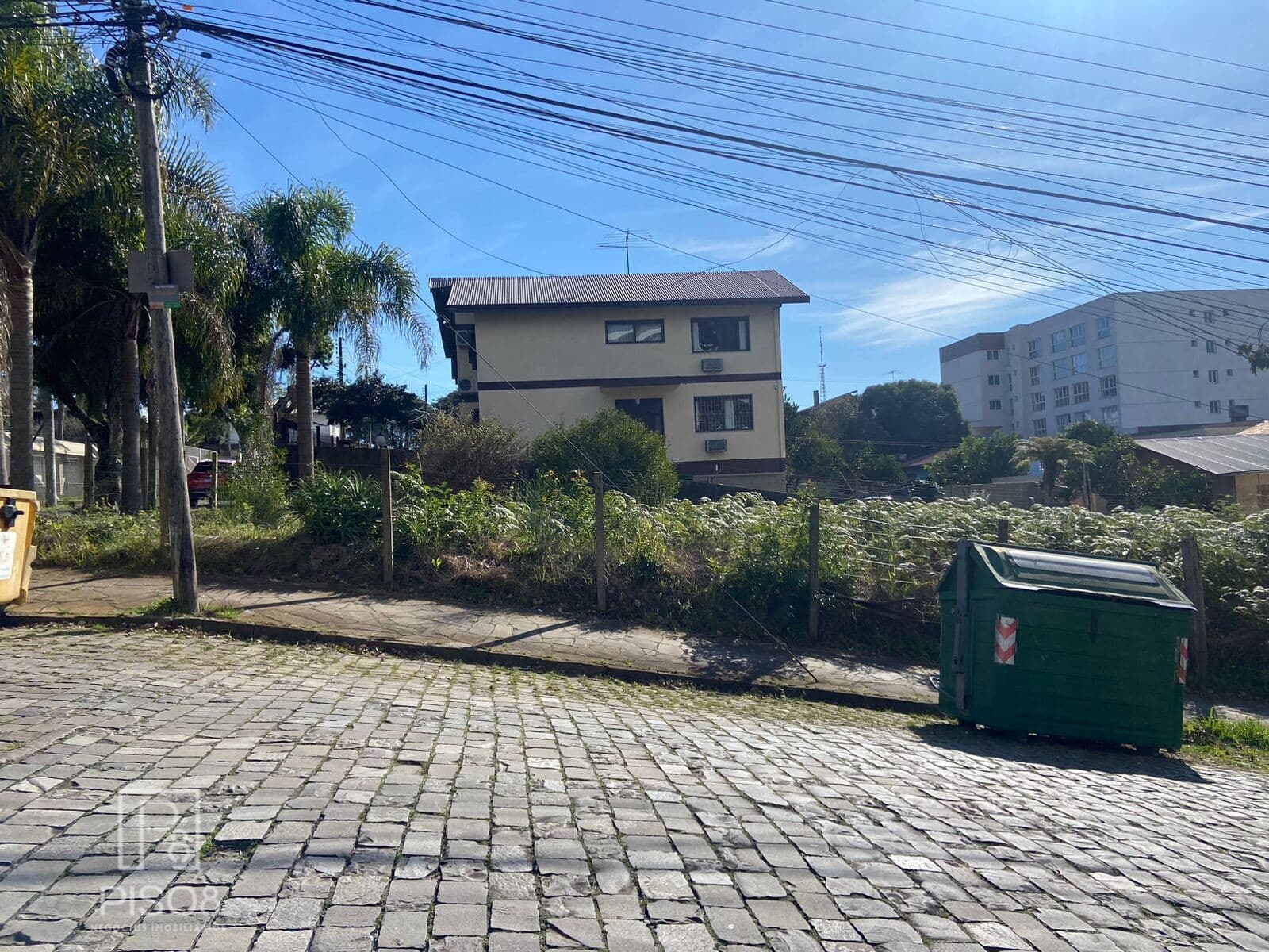 Lote/Terreno em Caxias do Sul - Petrópolis