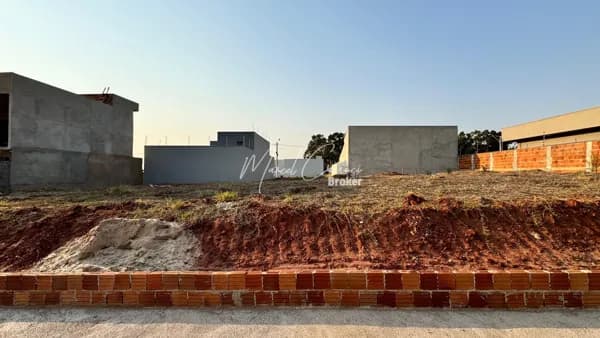 Terrenos 200m2 à venda no Miravista Residencial em Mirassol