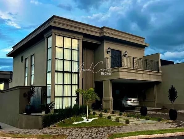 Belíssimo sobrado à venda com 3 suítes, área Gourmet, piscina e com 250,00m²