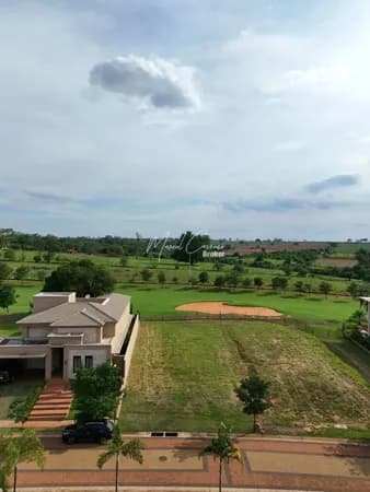 Excelente terreno à venda em condomínio fechado, bem localizado