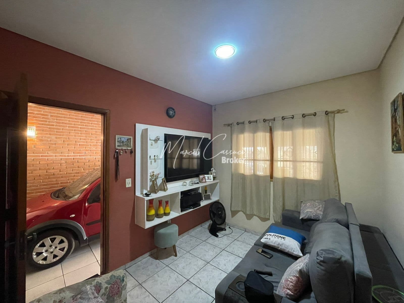 Casa assobrada à venda, no Bairro Jardim Nossa Senhora Aparecida, em Mirassol/ SP