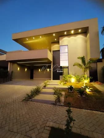 Belíssima casa à venda com 3 quartos, sendo 1 suíte máster com closet e banheira, piscina e cozinha Gourmet,