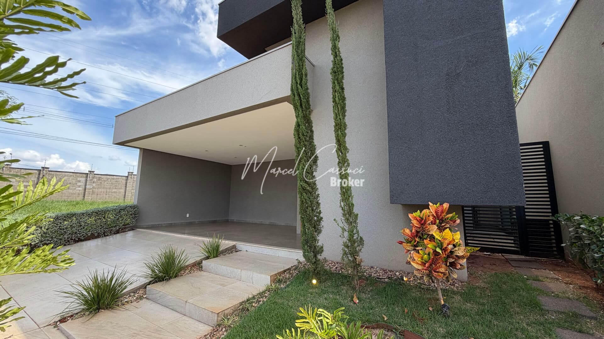 Casa à venda no Condomínio Setlife I, 3 quartos suítes, escritório, piscina, área gourmet, na cidade de Mirassol/SP