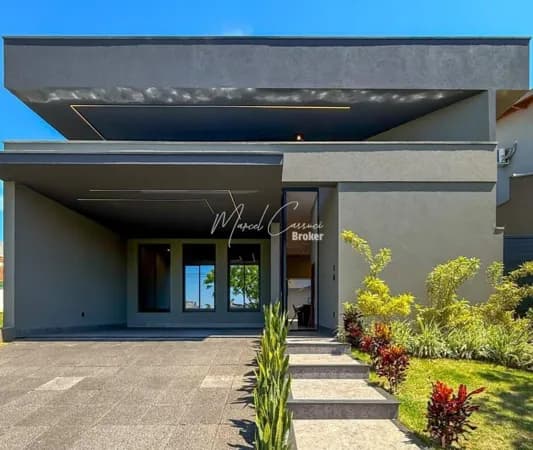 Casa à Venda no Condomínio La Montagne, 3 suítes, piscina, área gourmet, energia fotovoltaica e muito mais.