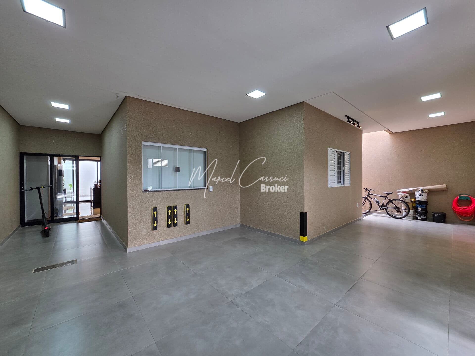 Casa à Venda, 3 quartos, varanda gourmet, no bairro Parque dos Ipês I na cidade de Mirassol/SP.