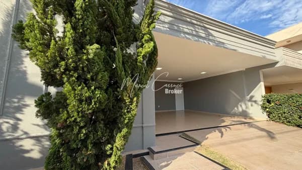 Casa à venda com 3 quartos suítes, área gourmet, energia fotovoltaica, cozinha separada, poço artesiano, escritório, no Condomínio Village Damha III em Mirassol/SP.