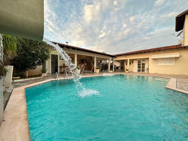 Casa a venda Alto Padrão no Bairro Jardim Marilu, 5 quartos, home, star, jantar, escritório, piscina, 5 vagas garagem, na cidade de Mirassol/SP