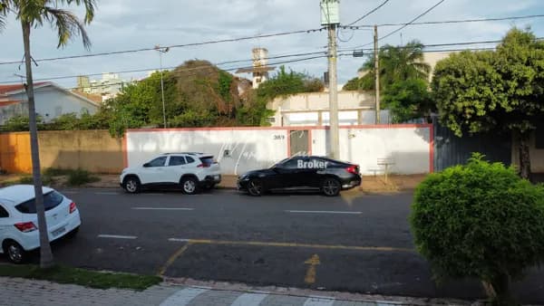 Terreno plano e murado à venda em ótima localização, grande potencial de valorização