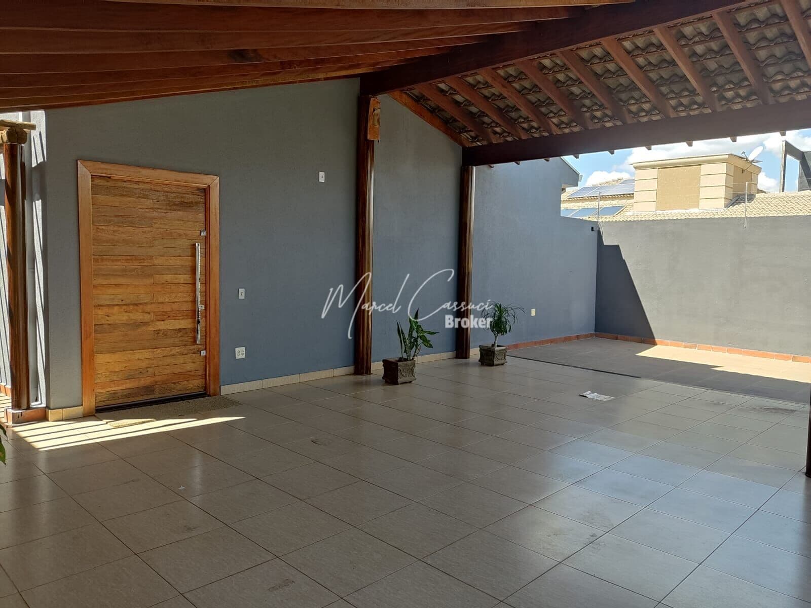 Casa à venda no Jardim Marilu com 3 quartos, piscina e uma bela área gourmet