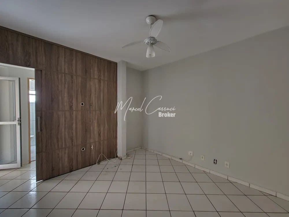 Lindo apartamento à venda com 1 quarto , vaga para 1 carro coberta e sacada fechada em vidro