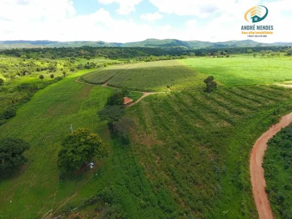 Fazendinha à Venda, 20 mil m2, R$ 251 mil, Terra Nobre, em Jequitibá MG
