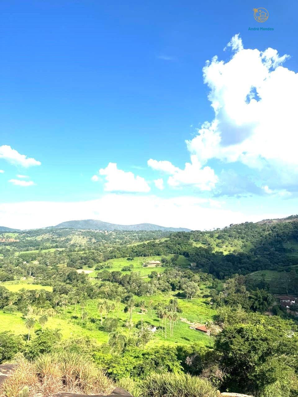Chácara de 10 mil m2 á Venda em Mateus Leme - MG
