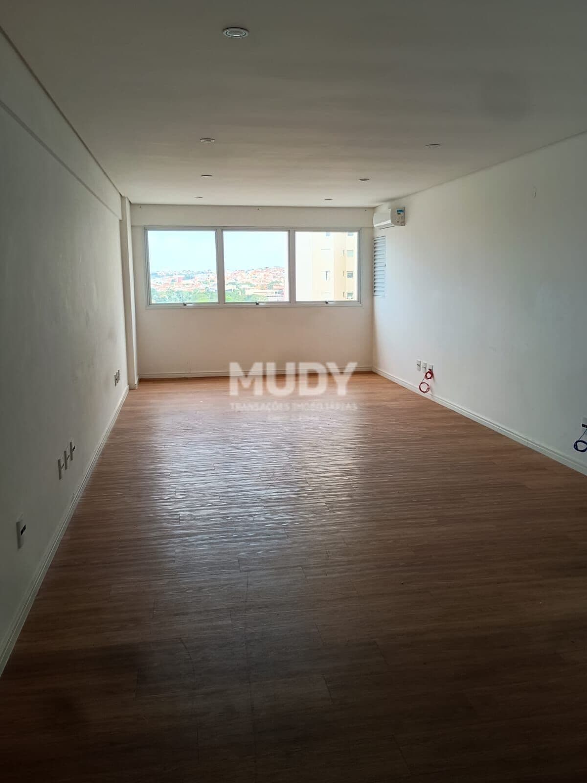 Sala/Conjunto em Indaiatuba - Vila Bergamo