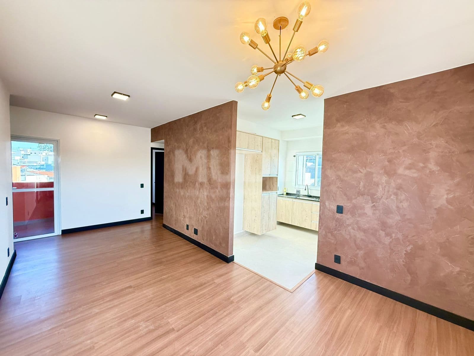 Apartamento Duplex 124m², 2 dorms sendo 1 suíte, no Edifício Barcelona em Indaiatuba SP