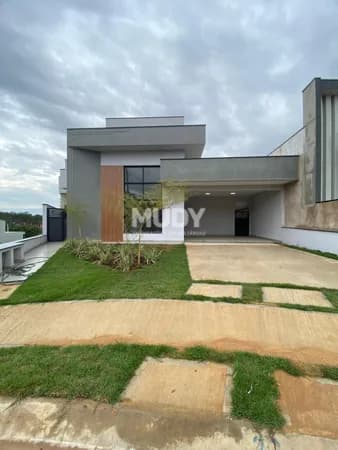 Casa de Condomínio em Indaiatuba - Vila Rubens