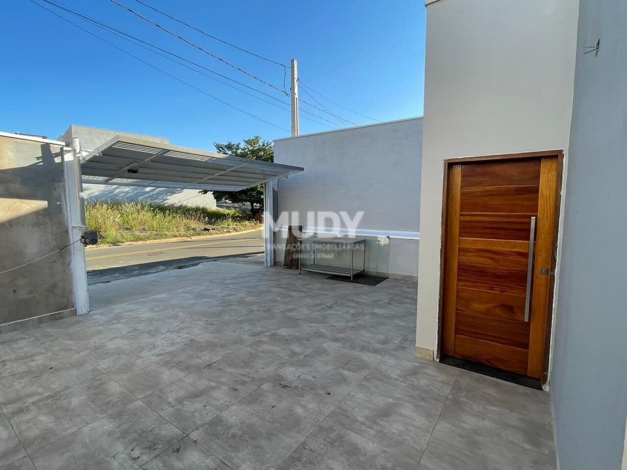 Casa á venda no Jardim Nova Veneza - Indaiatuba/SP, 2 dorms sendo 1 suíte por R$ 580 mil