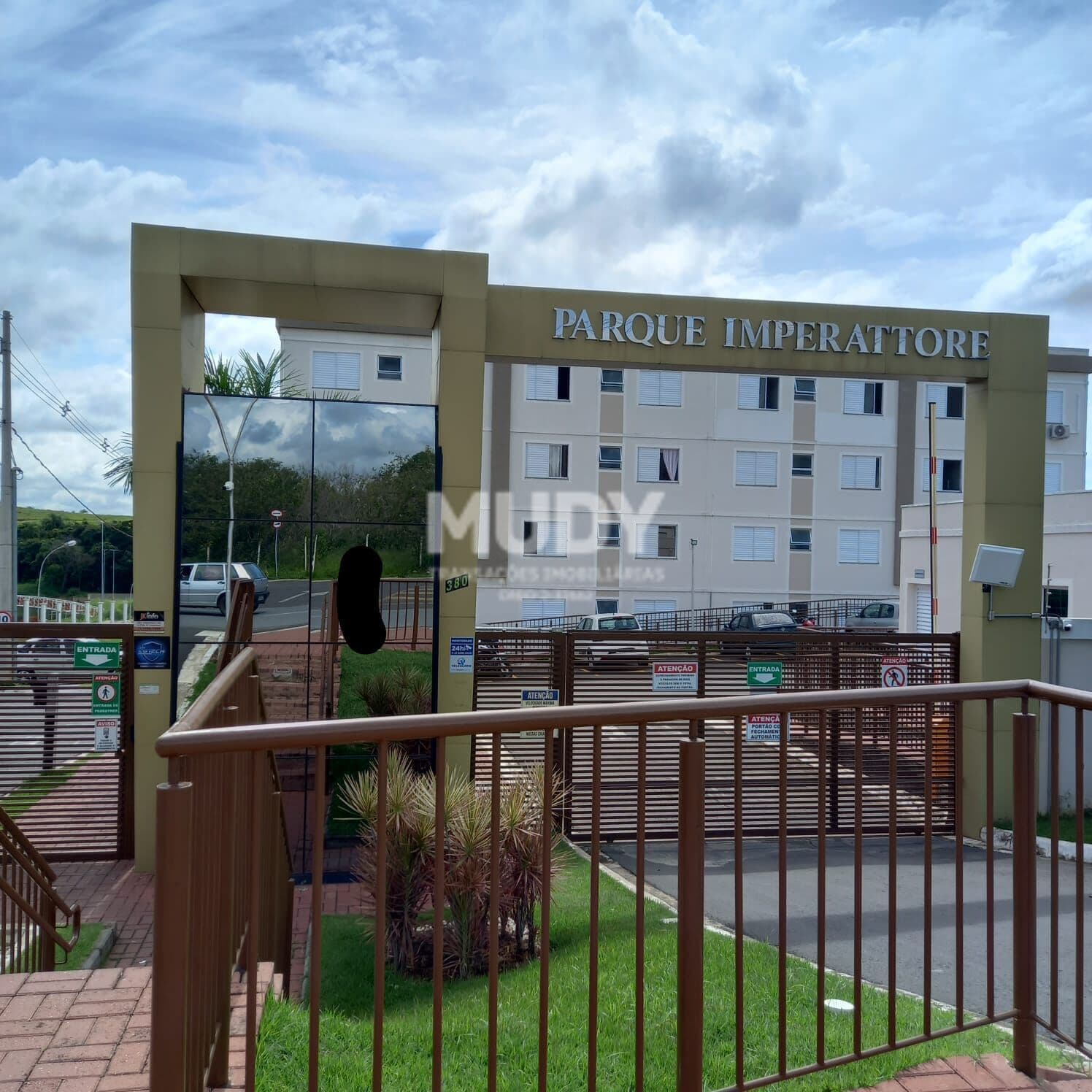 Apartamento com 2 dormitórios no PQ IMPERATTORE, Indaiatuba/SP, por R$ 320 mil