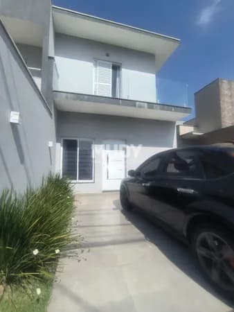 Sobrado em Condomínio, localizado no Jardins do Império, com 3 suítes em terreno de 175m² - Indaiatuba SP