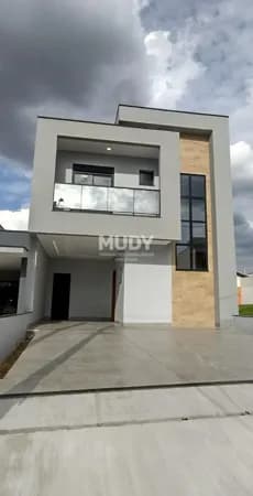 Casa Alto Padrão - Condomínio Toscana 198m²
