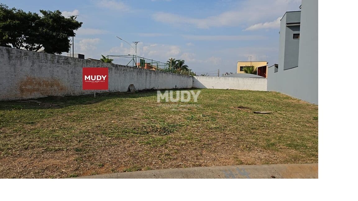Terreno em Condomínio em Jardim Residencial Dona Lucilla, Indaiatuba/SP