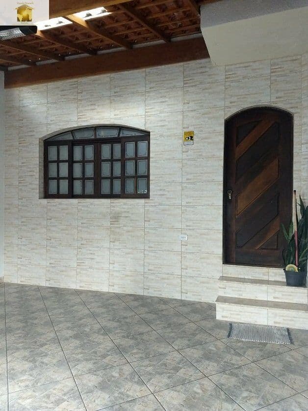 Sobrado 200 m² | 4 dormitórios sendo 1 suíte | 2 vagas-a-Venda-em-Santa-Terezinha-Sao-Bernardo-do-Campo-SP