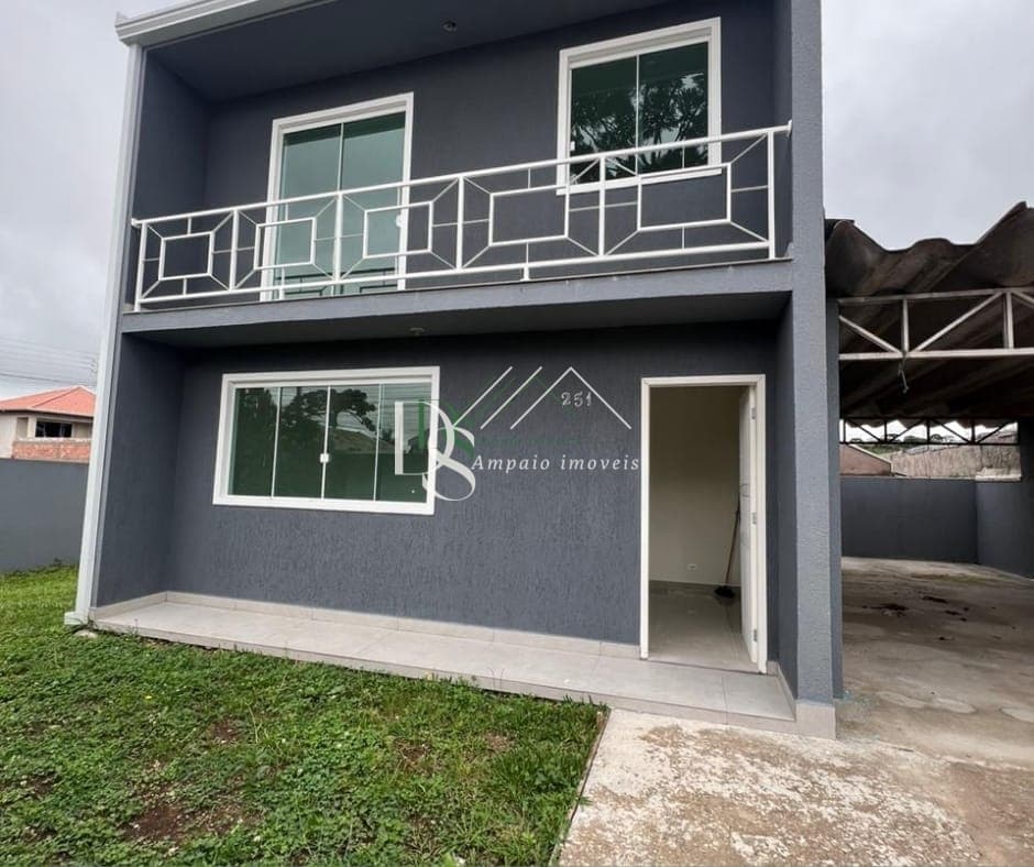 Sobrado Padrão-Bairro Eucalipto-Fazenda Rio Grande