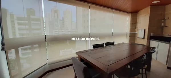 Apartamento á venda com 03 dormitórios e uma vaga de garagem, localizado em rua reta ao Mar em Balneário Camboriú.