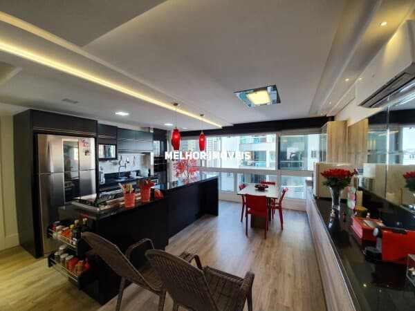Apartamento Mobiliado à Venda com 03 Suítes sendo 01 Suíte Máster Localizado em Balneário Camboriú - SC