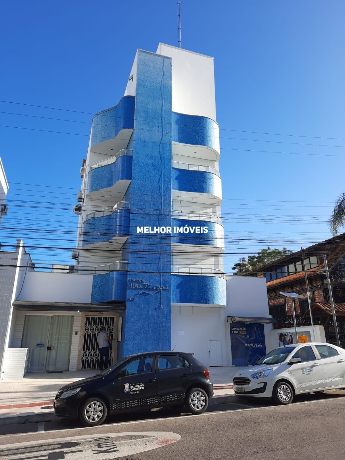 Sala comercial á venda no bairro das Nações em Balneário Camboriú