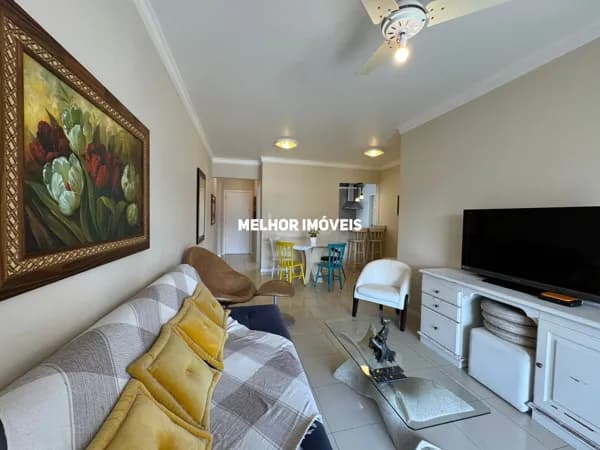 Apartamento á venda com 02 dormitórios sendo 01 suíte, ampla sacada com churrasqueira a carvão, próximo a Roda Gigante à Venda em Balneário Camboriú - SC