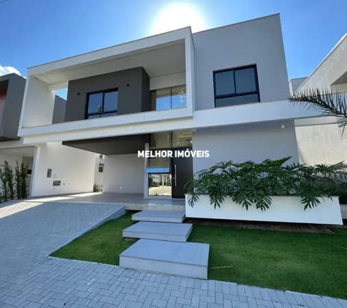 Casa em Condomínio fechado 4 suítes 4 vagas em Balneário Camboriú.