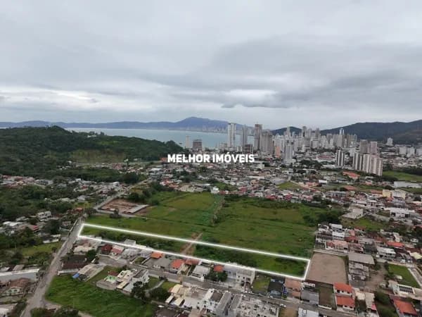 Terreno em Meia Praia, Itapema/SC
