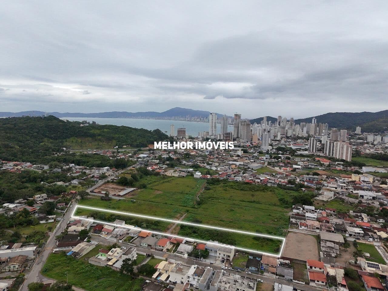 Terreno em Meia Praia, Itapema/SC