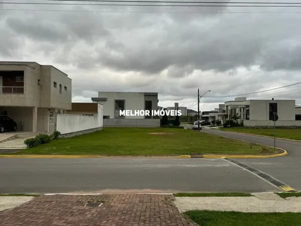 Terreno á venda no Condomínio Caledônia Village em Camboriú Santa Catarina