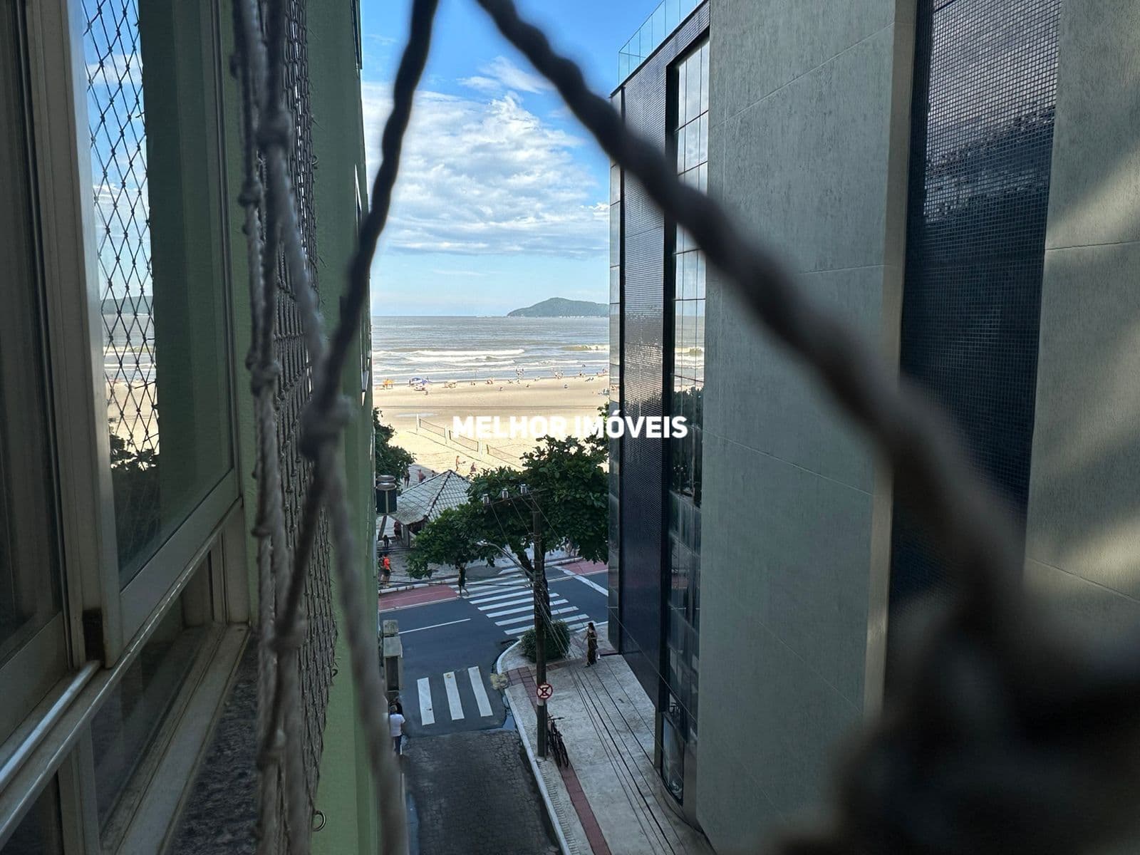 Apartamento à Venda – Frente Mar na Av. Atlântica – Balneário Camboriú