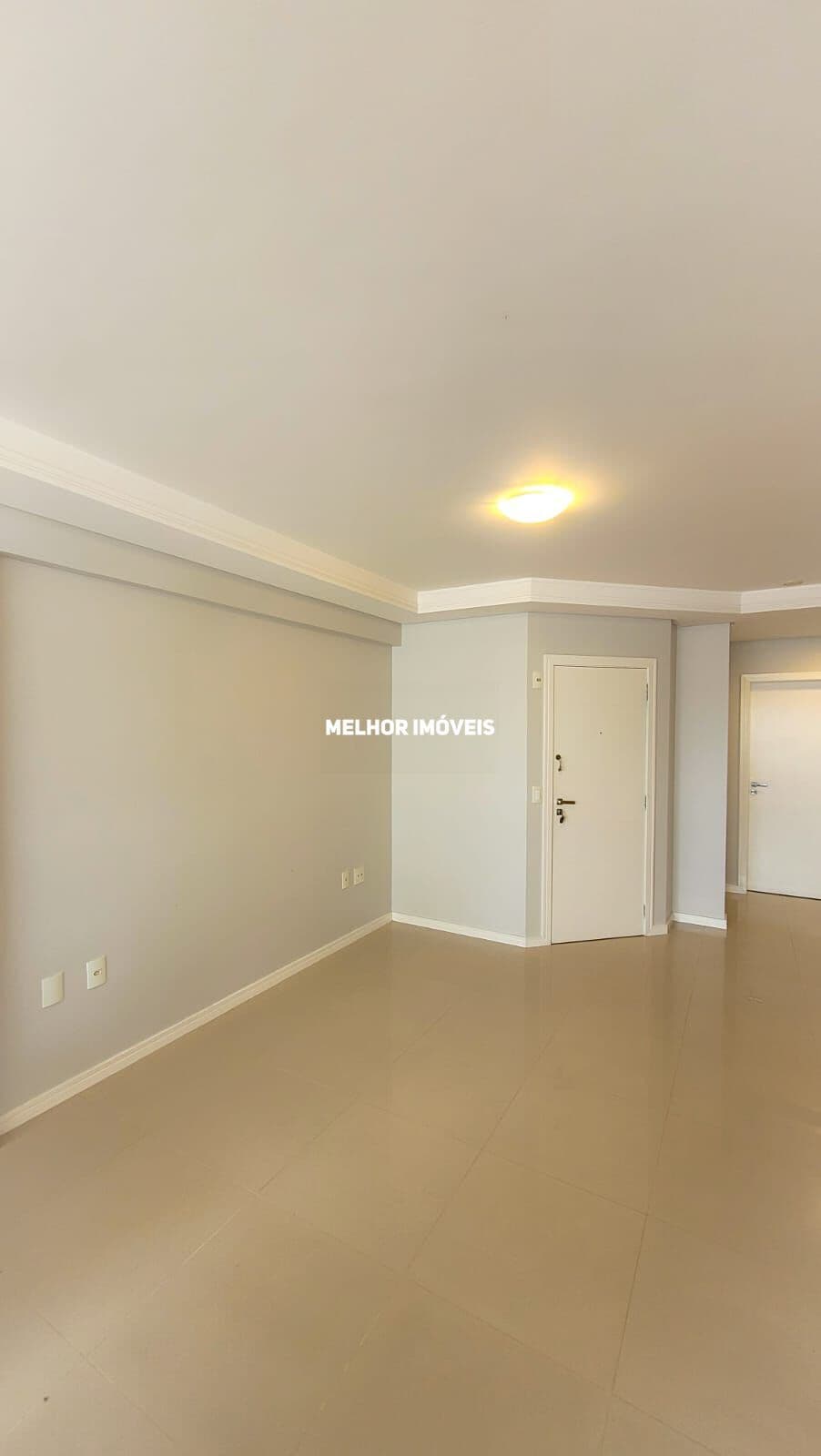 Apartamento á vendao no Edifício Tâmisa Residence
