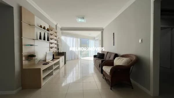 Apartamento Diferenciado a venda na Quadra do Mar em Balneário Camboriú.